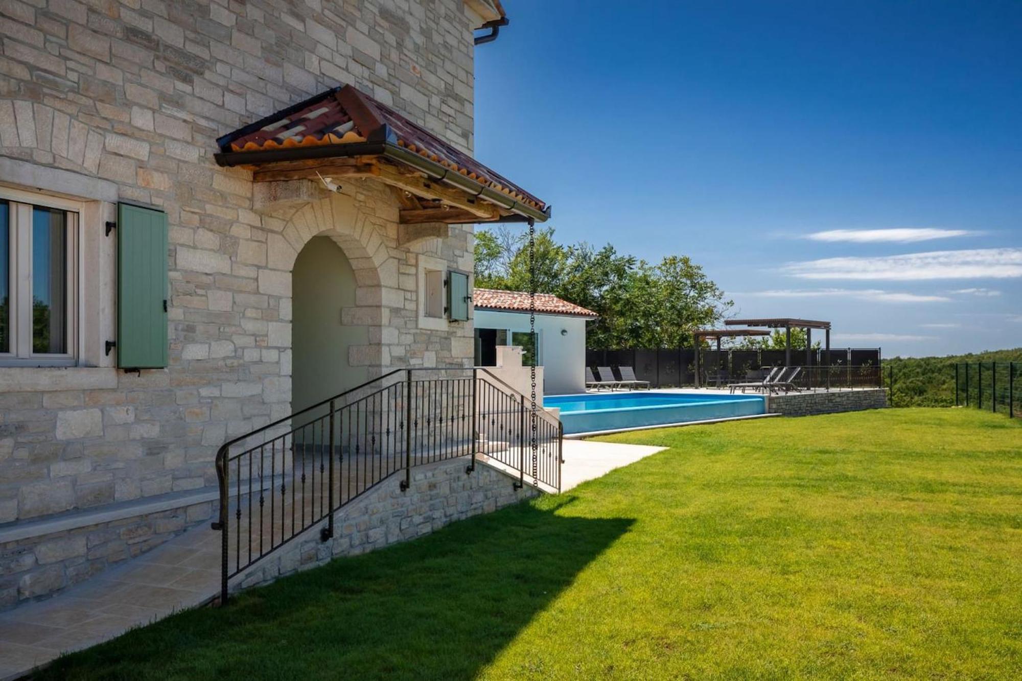 Vila Rustic Kave With Wellness In