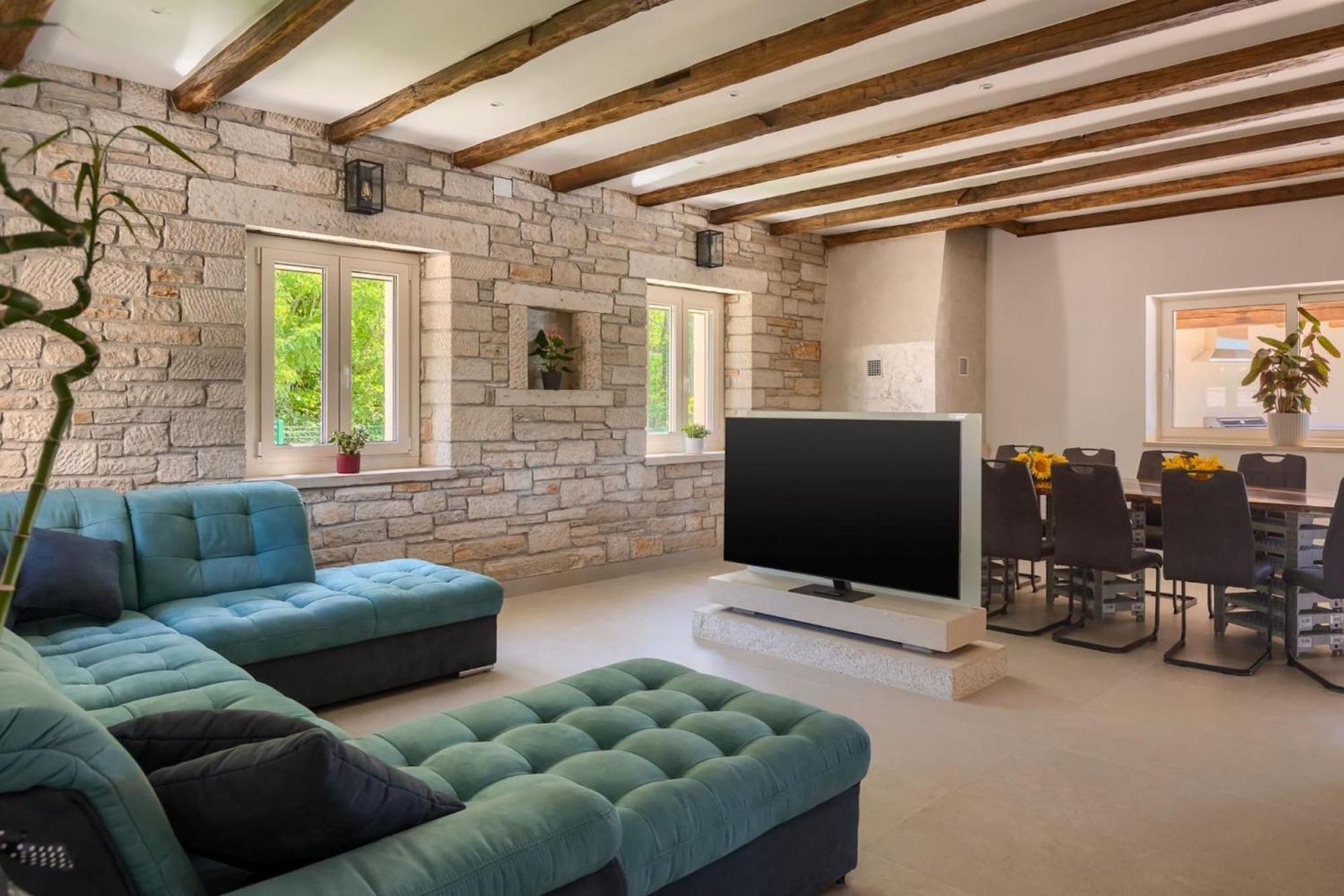 Villa Rustic Kave With Wellness In Grožnjan