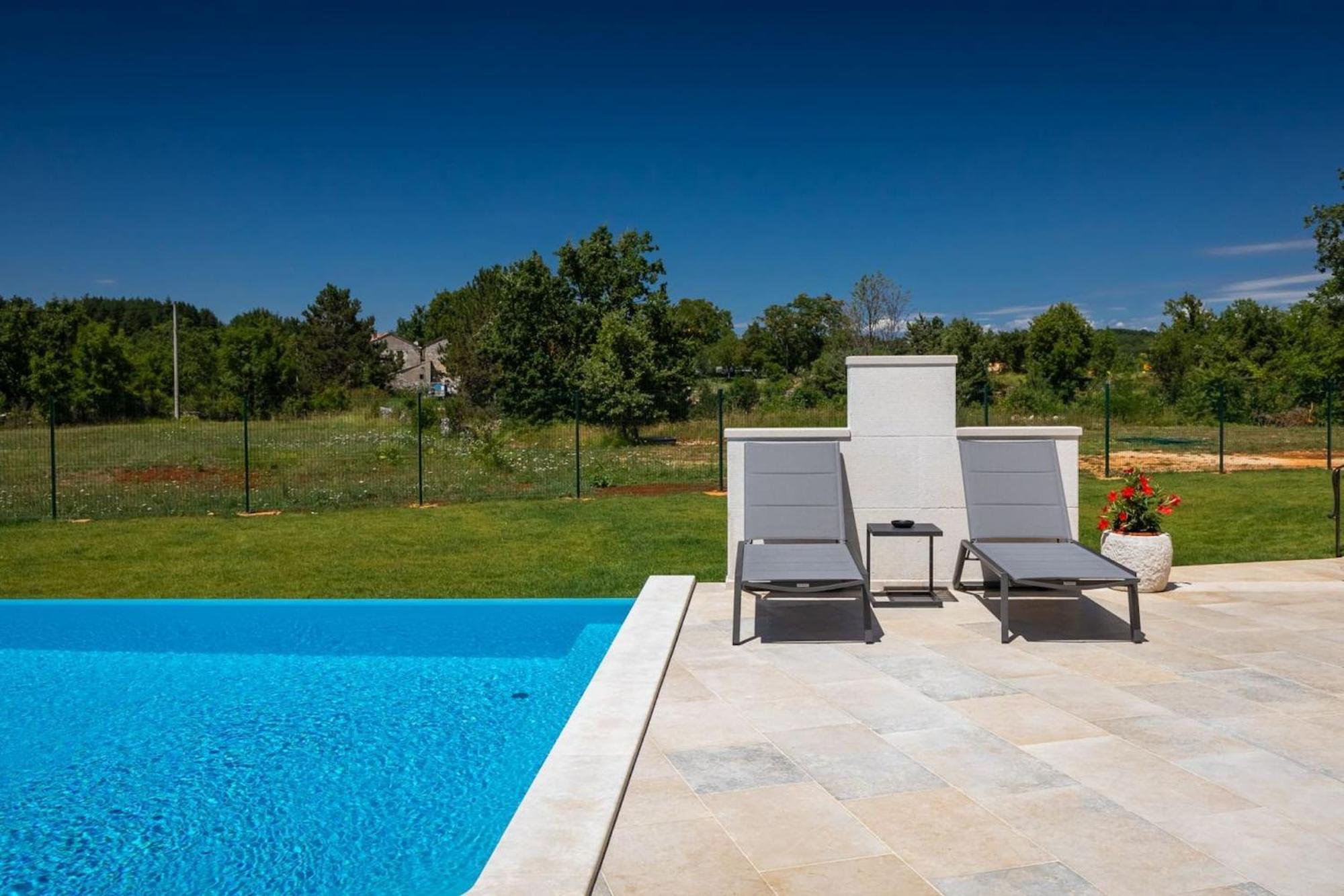 Rustic Kave With Wellness In Villa *
